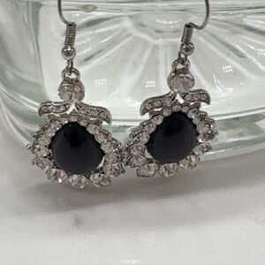 Elegant Black and Silver Drop costume Earrings